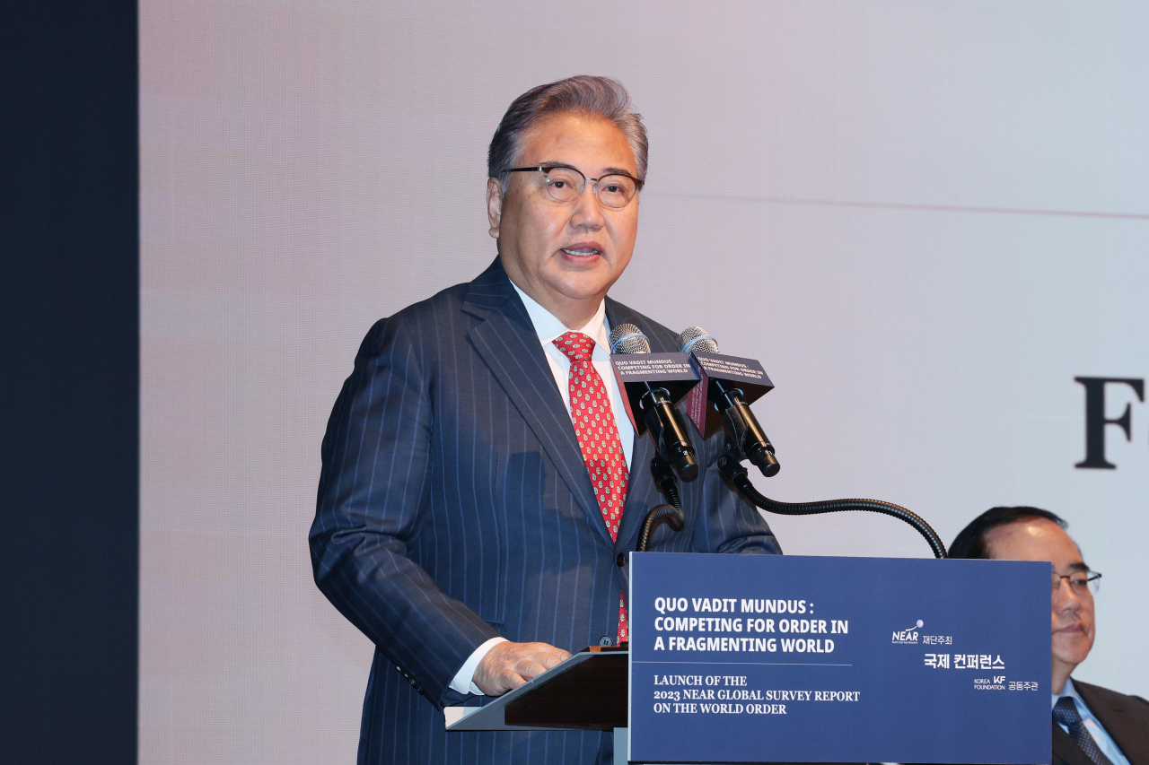 Foreign Minister Park Jin speaking at a conference in central Seoul, on Dec. 6. (Yonhap)