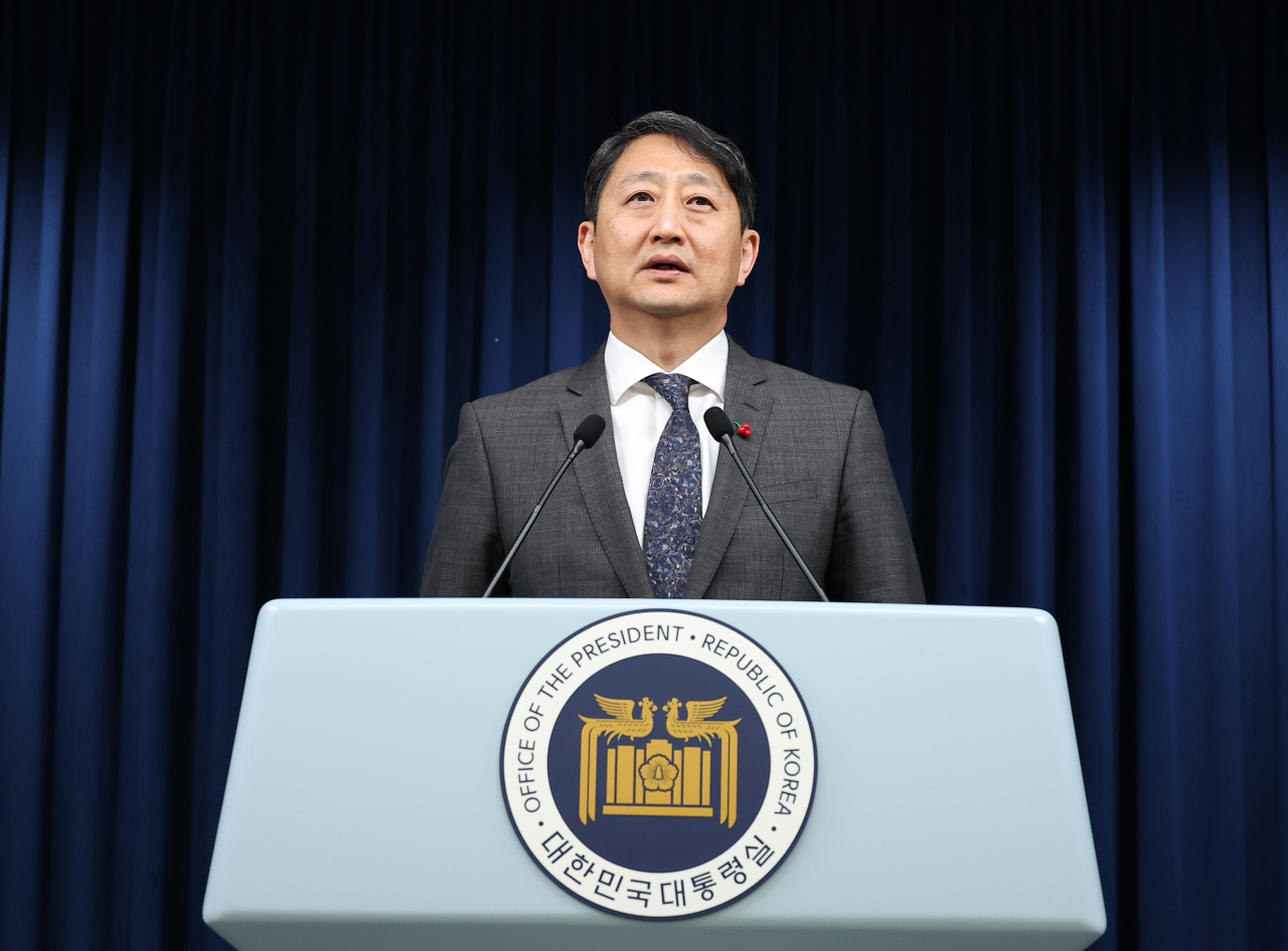 산업통상자원부 장관 후보자로 지명된 안덕근 통상교섭본부장이 17일 오후 서울 용산 대통령실 청사에서 소감을 밝히고 있다. [연합]
