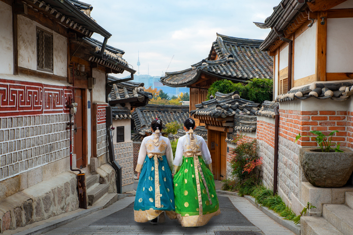 일본 여행객의 북촌 한복체험