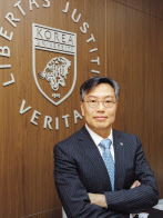 정환 인재발굴처장