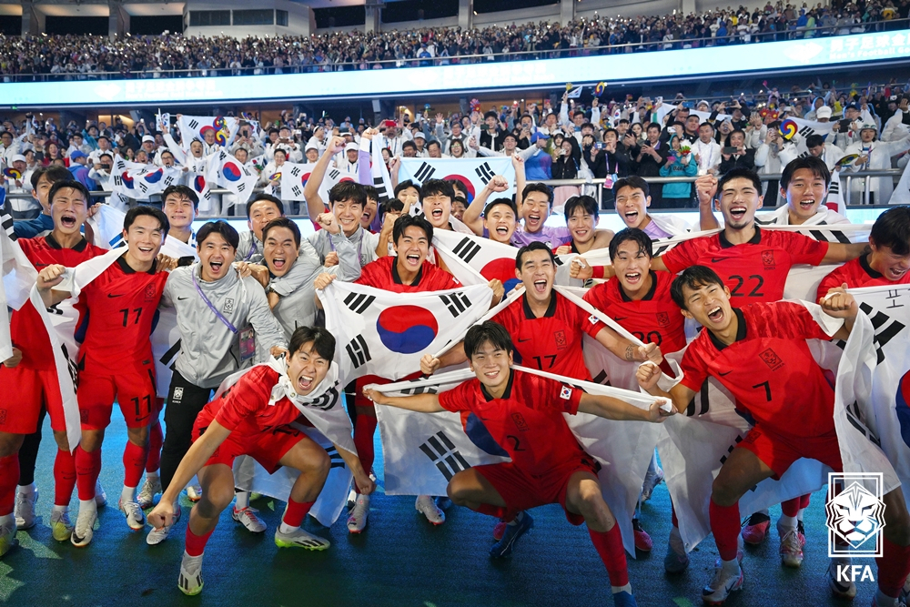 항저우 아시안게임 대표팀.[축구협회 제공]