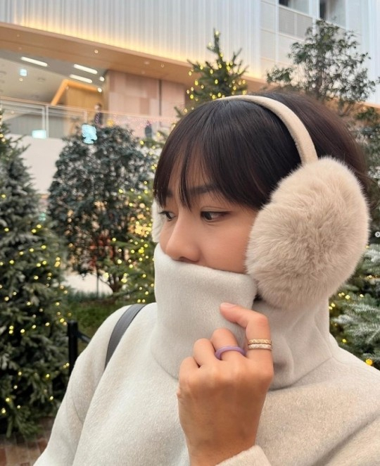 이윤진