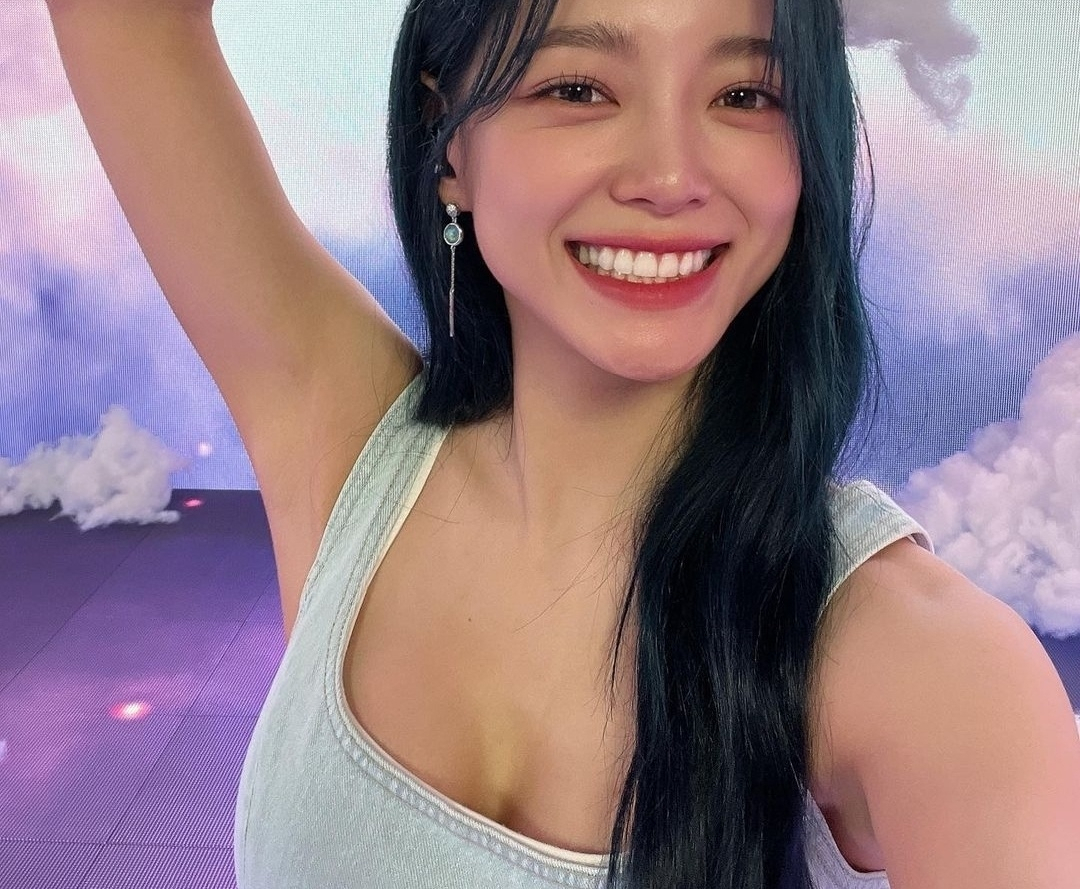 [가수 겸 배우 김세정 인스타그램 캡처]
