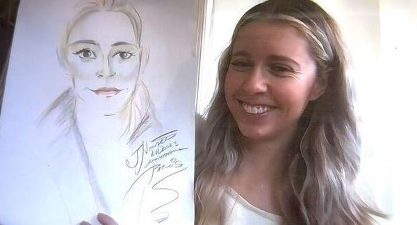 프랑스 몽마르트에서 그림 사기를 당한 미국인 메간 [연합]