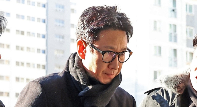 이선균[연합]