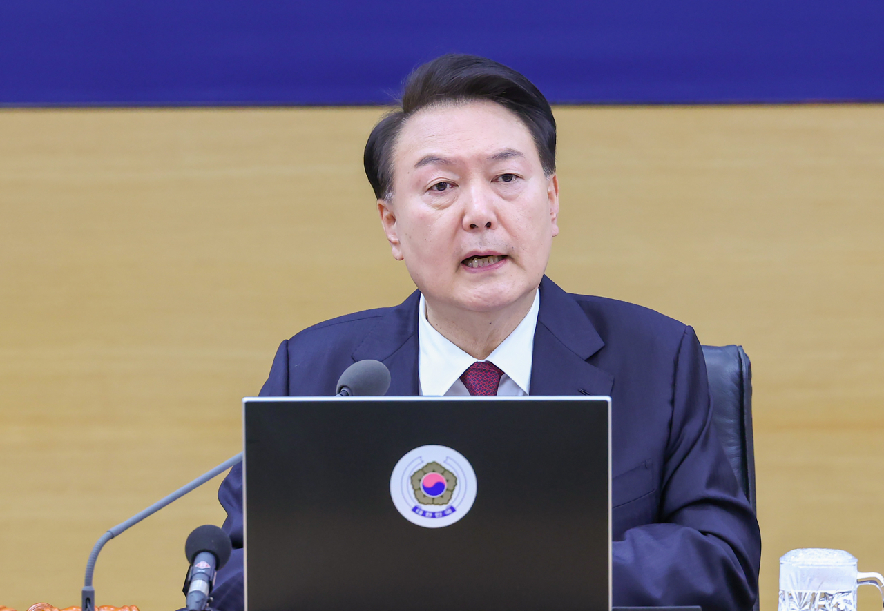 윤석열 대통령이 26일 세종시 정부세종청사에서 열린 제55회 국무회의에서 발언하고 있다. [연합]