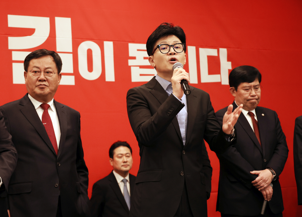한동훈 국민의힘 비상대책위원장이 2일 오전 국립대전현충원 참배 후 국민의힘 대전시당 신년 인사회에 참석해 인사말을 하고 있다. [연합]