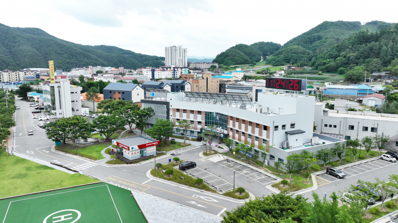 [청송군보건의료원 전경]