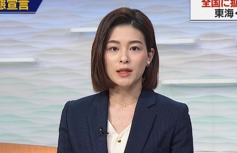 국영방송 NHK의 쓰나미(지진해일) 대피 명령 방송 중 야마우치 이즈미 NHK 아나운서의 모습. [방송 캡처]