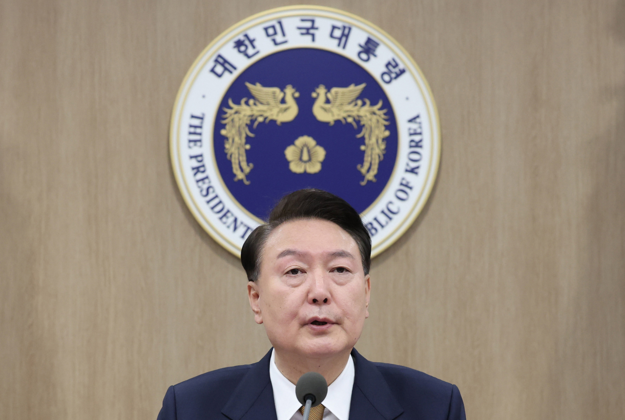 윤석열 대통령이 9일 서울 용산 대통령실 청사에서 열린 국무회의에서 발언하고 있다. [연합]