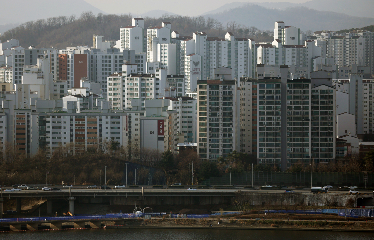 집값 또 떨어졌다. 벌써 7주째…전셋값은 상승세 지속 [부동산360]