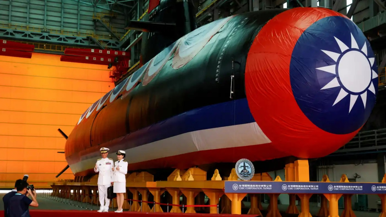 지난해 9월 28일 대만의 첫 국산 잠수함 하이쿤이 진수식을 갖고 있다. [로이터]