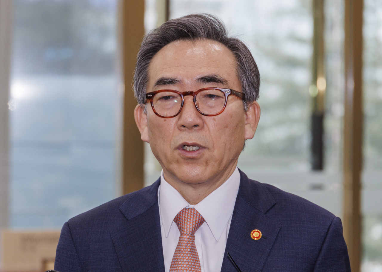 조태열 신임 외교부 장관이 11일 오전 서울 종로구 외교부 청사에 도착한 뒤 취재진의 질문에 답하고 있다. [연합]