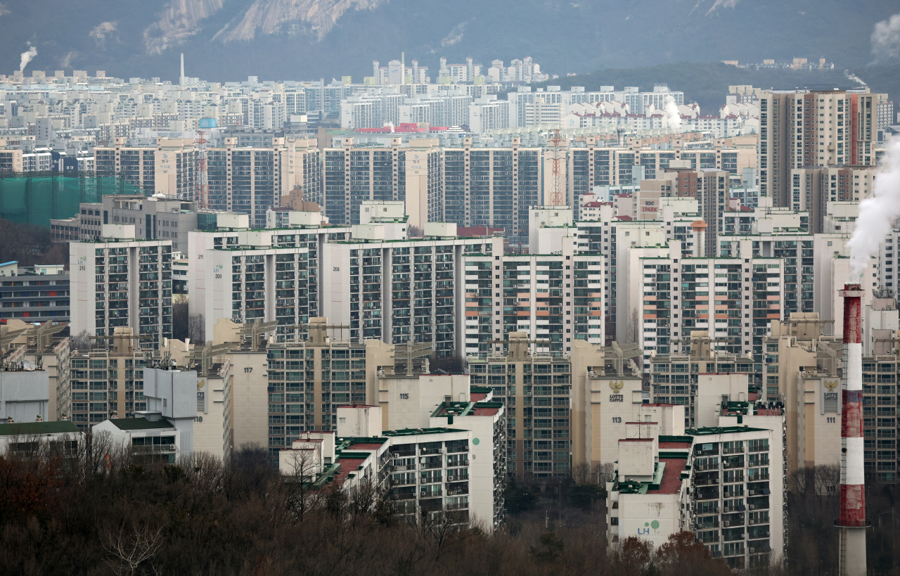 서울 강북구 북서울꿈의숲에서 바라본 노원·도봉구 일대 아파트 단지의 모습. [연합]