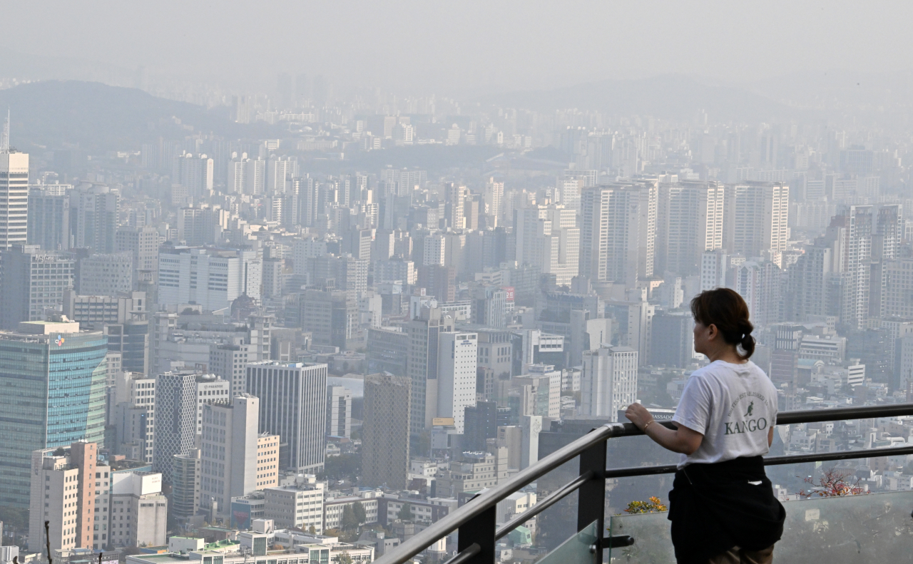 서울 중구 남산에서 바라본 도심 일대. 임세준 기자