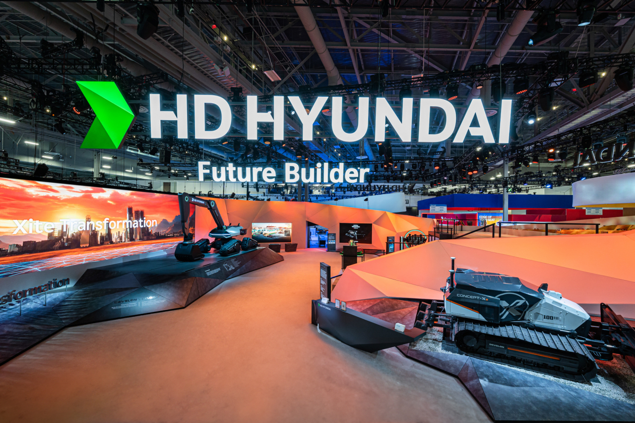 미국 라스베이거스에서 열린 CES2024 기간 동안 HD현대가 차린 부스 [HD현대 제공]