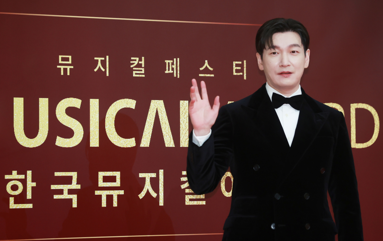 뮤지컬 ‘오페라의 유령’으로 남우주연상을 받은 배우 조승우