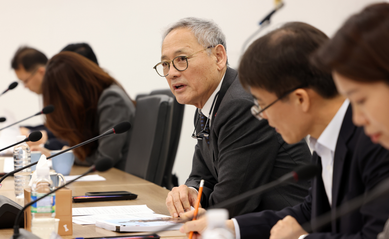 유인촌, 자전거 여행 관련 전문가 간담회