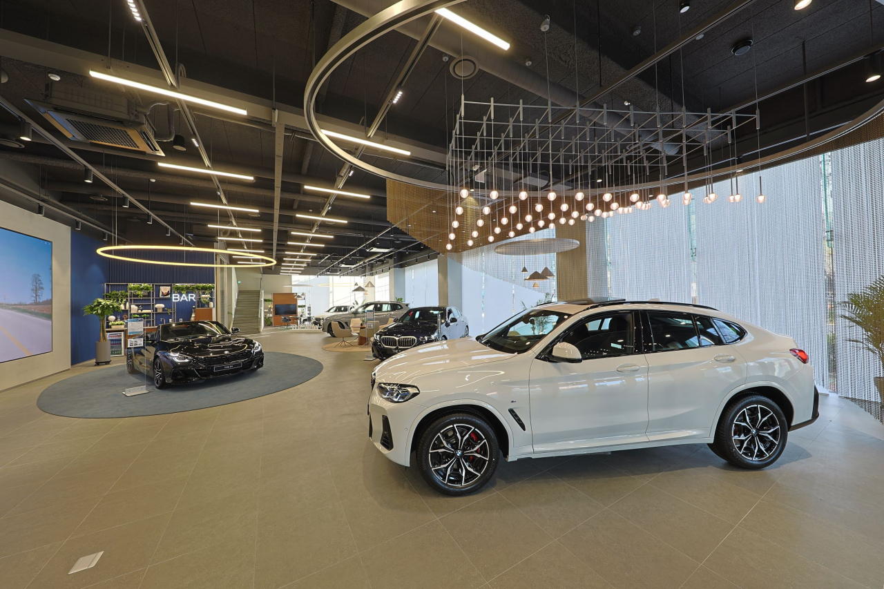 ‘BMW·MINI 울산 통합센터’ 내부. [동성 모터스 제공]