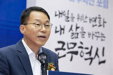 김우호 전 인사비서관
