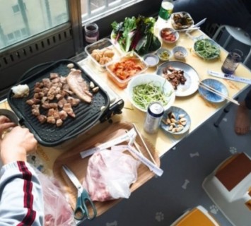 Grilling meat on apartment balcony: right or public nuisance?