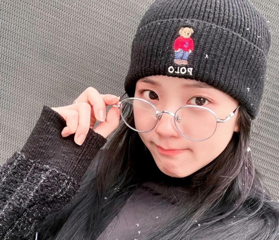 스마일게이트의 첫 투자·제작 영화 ‘전지적 독자 시점’에 출연하는 블랙핑크 지수 [지수 인스타그램]
