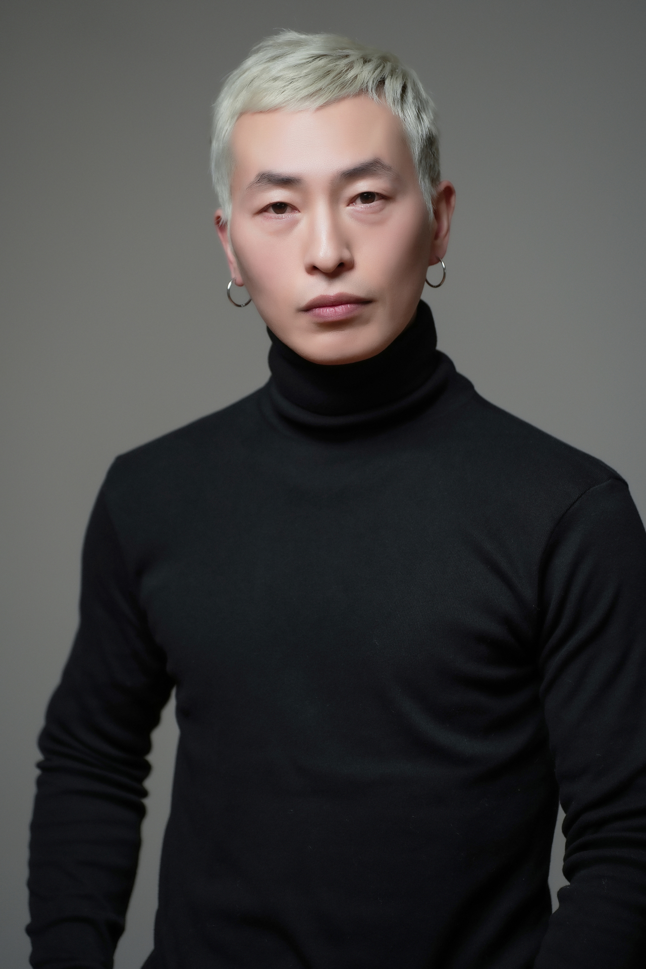 무용수이자 안무가인 정훈목은 현대무용의 성지 벨기에 피핑톰 무용단의 단원이자 한국에서 창단한 주목댄스시어터의 예술감독으로 활동 중이다. [옥상훈 제공]