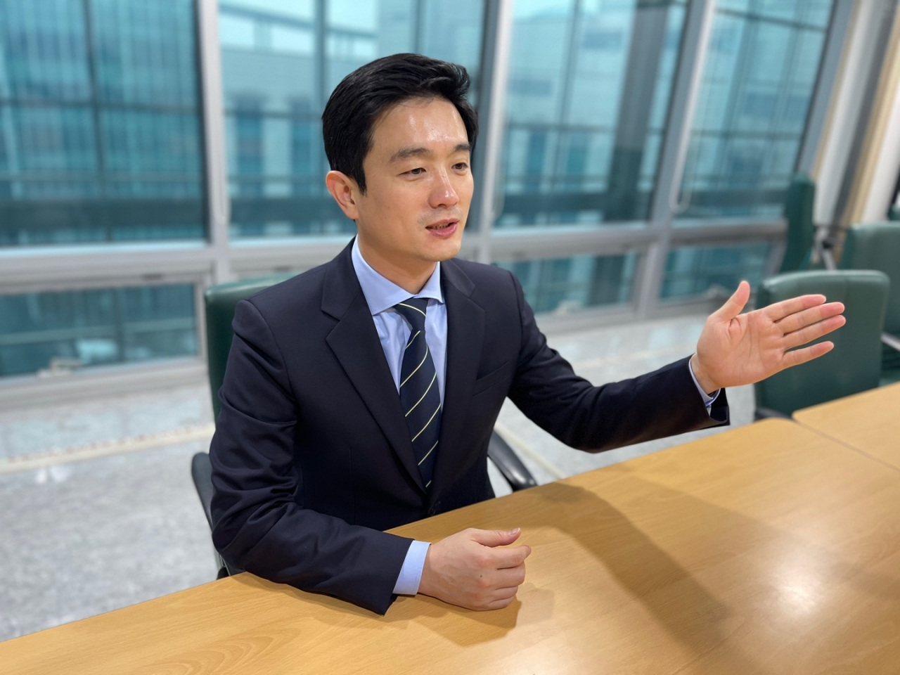 경기도 성남시 분당갑에 출마를 선언한 여선웅 전 청와대 청년소통정책관이 지난 17일 오후 헤럴드경제와 인터뷰하고 있다. 양근혁 기자.
