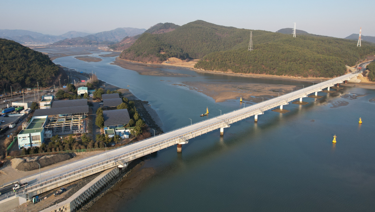 지방도 확포장 공사(진원-광양 간 도로)