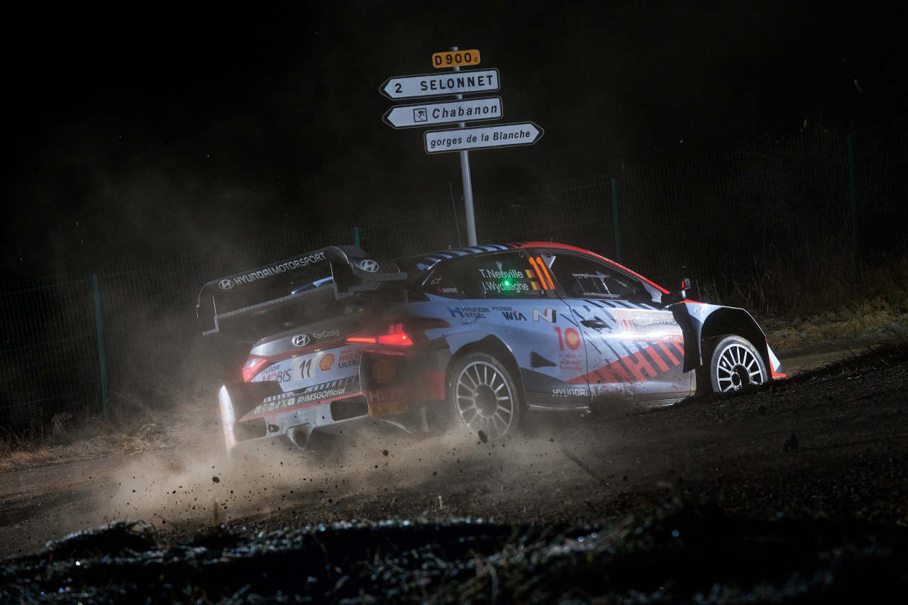 2024 WRC 몬테카를로 랠리에서 질주하는 현대팀 ‘i20 N 랠리1’ 차량. [현대자동차 제공]