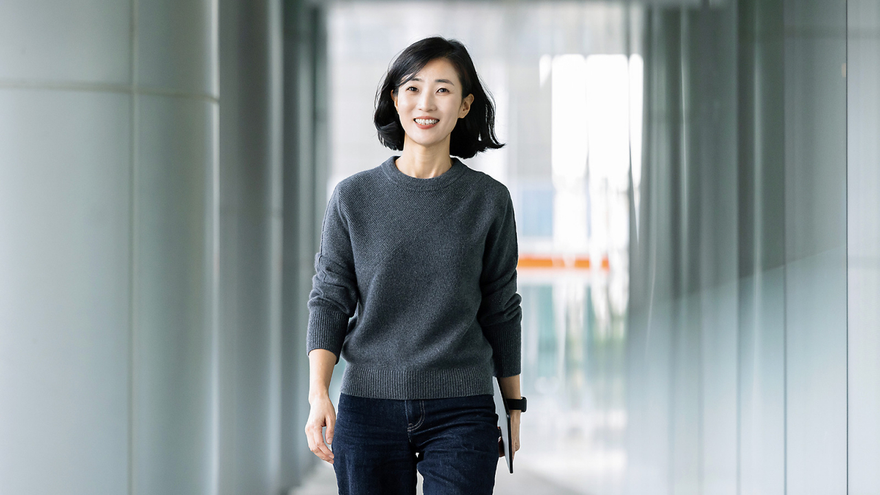 2024년 SK하이닉스 인사에서 ‘최초의 여성 연구위원’으로 발탁된 오해순 부사장. [SK하이닉스 제공]