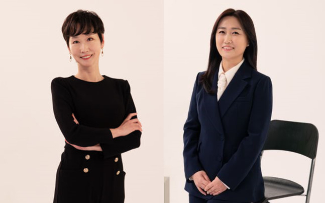 더불어민주당이 29일 11, 12호 인재로 이지은 전 총경(45·왼쪽), 전국초등교사 노동조합 수석부위원장 백승아 전 교사(38)를 영입하겠다고 밝혔다. 더불어민주당