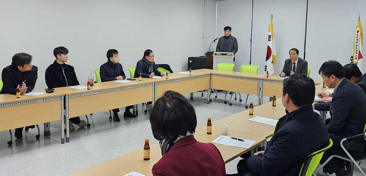 국민의힘 광주시당이 시당 운영위원회를 선거대책위원회로 전환하고 본격적인 총선 준비에 들어갔다.