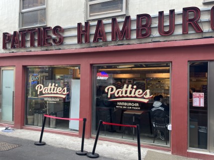 [New in Town] Patties brings flame-grilled burgers to Euljiro