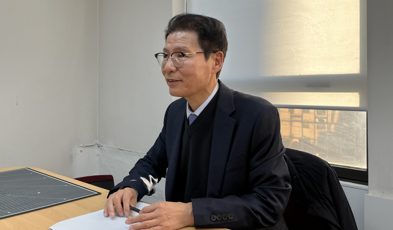 신성식 더불어민주당 순천·광양·곡성·구례갑 예비후보가 지난 1월 24일 서울 여의도의 한 사무실에서 헤럴드경제와 인터뷰하고 있다. 양근혁 기자.