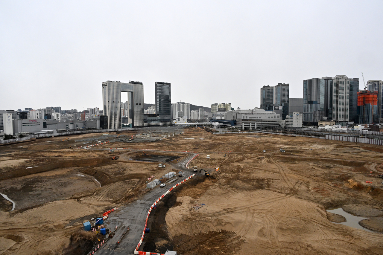 5일 서울시가 용산국제업무지구 개발계획을 수립하고 2025년 착공을 목표로 본격적인 사업 추진에 들어간다고 밝혔다. 이날 오전 서울 용산구 용산국제업무지구 일대가 보이고 있다. 임세준 기자