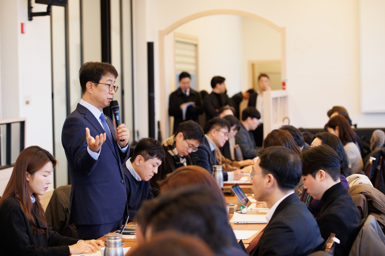 국토장관 “기찻길옆 오막살이집, 예쁜 빌딩으로…철도 지하화 추진”[부동산360]