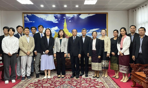 라오스 산업통상부(Ministry of Industry and Commerce) 방문 및 차관 면담(국민대 제공)