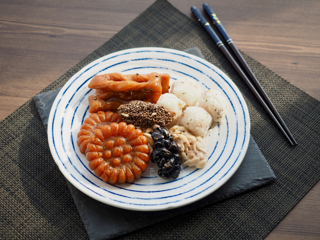 ‘떡국·갈비찜은 못참아’ 설 음식, 다 먹으면 열량 얼마나? [식탐]