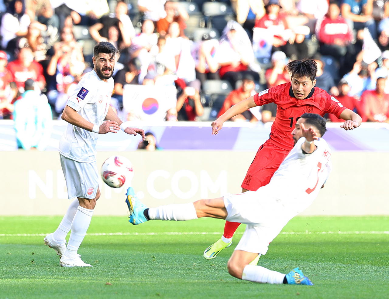 2023 아시아축구연맹(AFC) 아시안컵 조별리그 E조 한국과 바레인의 경기. 후반전 이강인이 추가골을 넣고 있다. [연합]