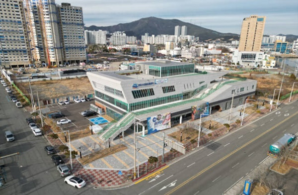 광양수산물유통센터 전경.