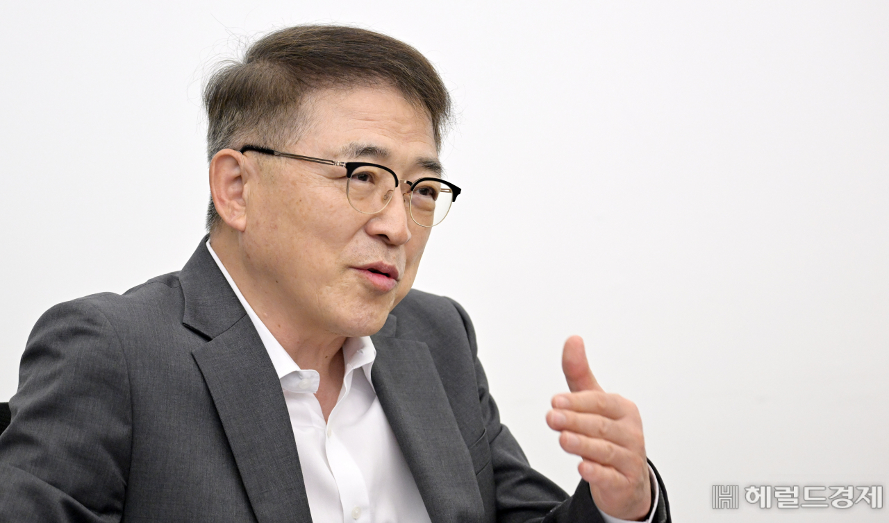 손양훈 인천대 교수가 서울 용산구 헤럴드스퀘어 대회의실에서 열린 ‘가스시장 발전방안 좌담회’에서 “체리피킹이라는 것은 성립하지 않는다”고 말했다. [사진=이상섭 기자]
