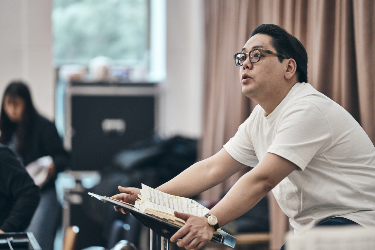 지휘자 이든 [국립오페라단 제공]