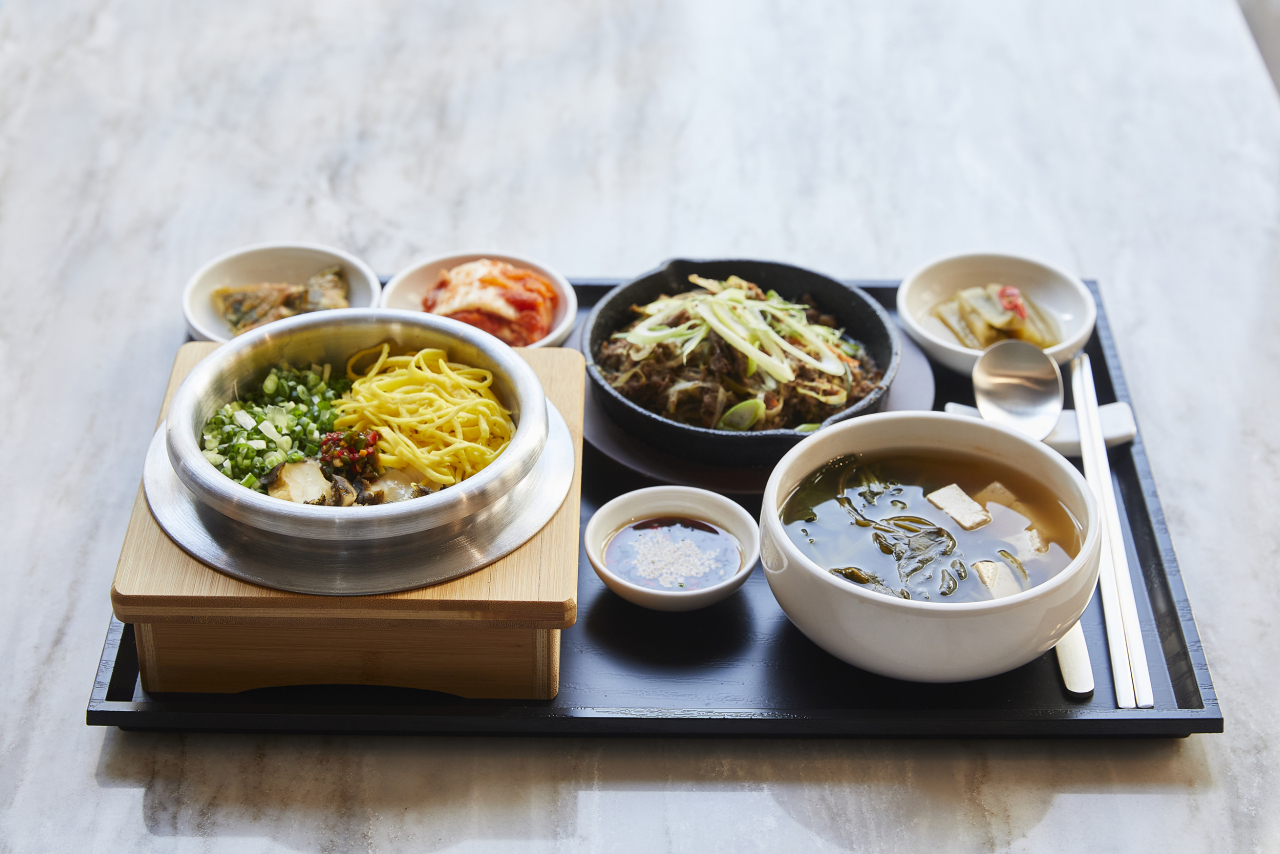 브라이튼 여의도에서 제공하는 조·중식 서비스 [사진=신영 제공]
