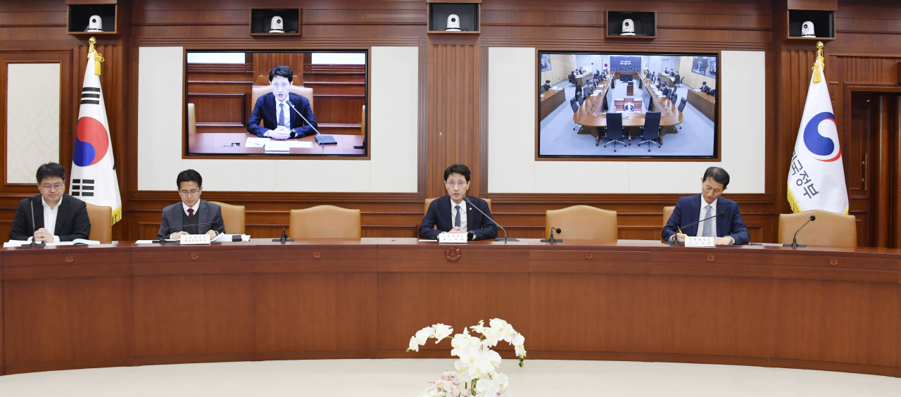 김윤상 기획재정부 차관이 22일 오후 서울 종로구 정부서울청사에서 열린 '제6차 재정집행 점검회의'에서 모두발언을 하고 있다. [기획재정부]