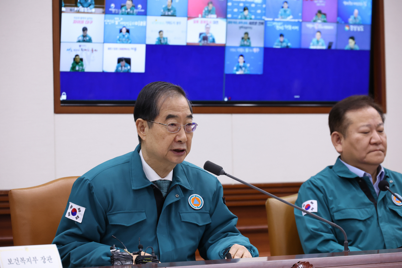 한덕수 국무총리가 23일 오전 서울 종로구 정부서울청사에서 열린 의사 집단행동 중앙재난안전대책본부 회의에서 발언하고 있다. [연합]