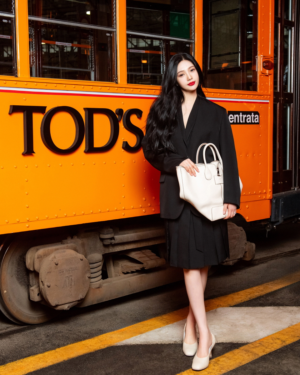 레드벨벳 조이 in 밀라노 [토즈(Tod’s) 제공]