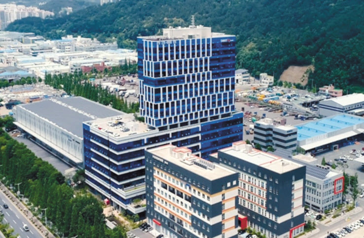 2019년 완공된 창원국가산업단지 내 ‘융복합집적지(스마트업 파크)’ 조성사업 [한국산업단지공단 제공]