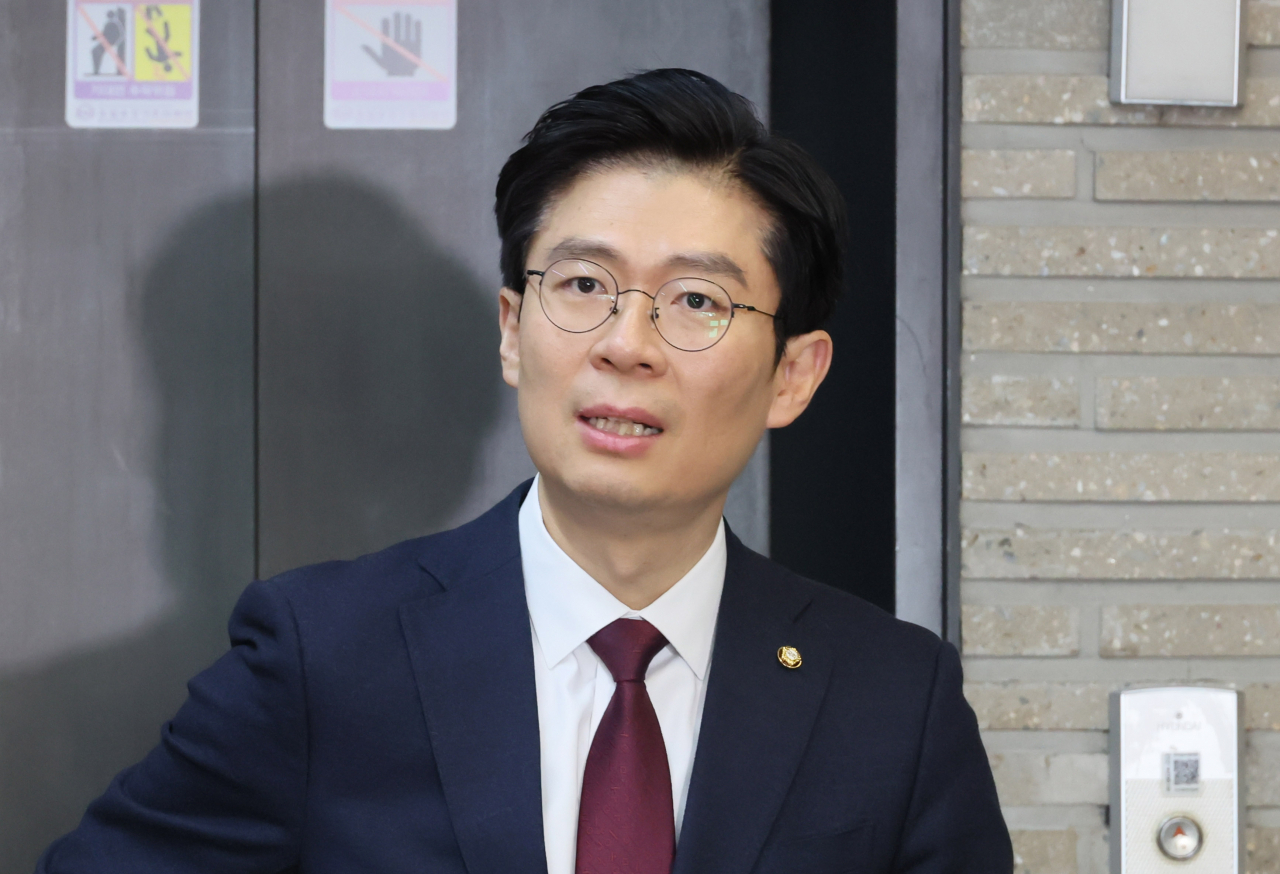 조정훈 국민의힘 인재영입위원이 지난 1월 26일 서울 여의도 당사에서 인재영입 명단을 발표하고 있다. [연합]