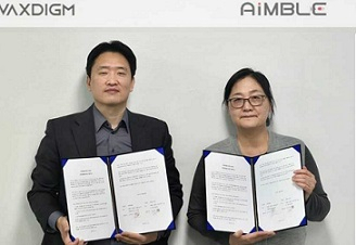 백스다임 김성재 대표(왼쪽)와 에임블 김현진 대표가 백신라이브러리 구축 관련 협약을 하고 있다 [백스다임 제공]